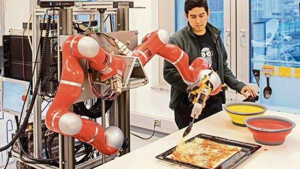 Automated Food Preparation: Robots in Culinary Arts