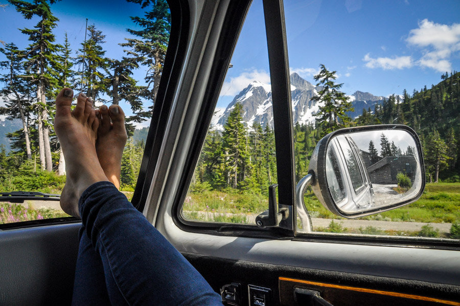 Budget-Friendly Road Trips: How to Save Money While Exploring the Open Road