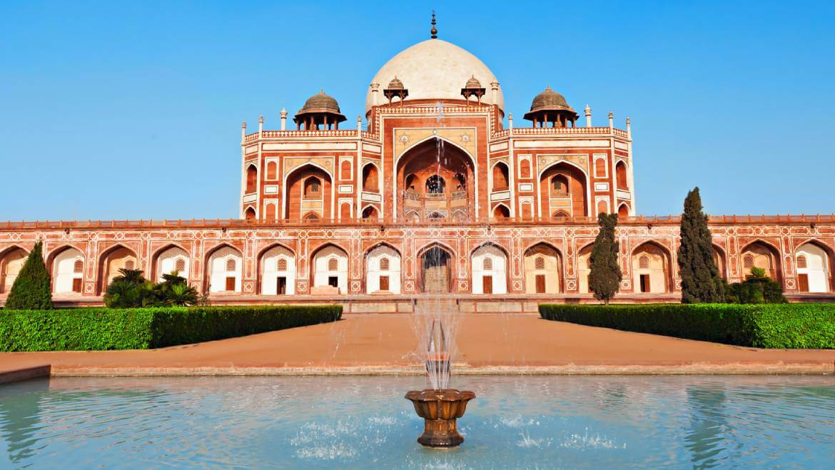 Places to visit in Uttar Pradesh of India.